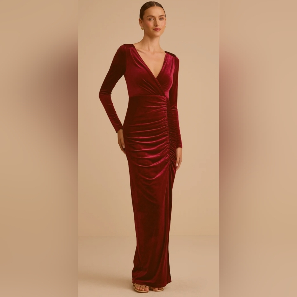 Elegant Velvet Burgundy Ruched Dress